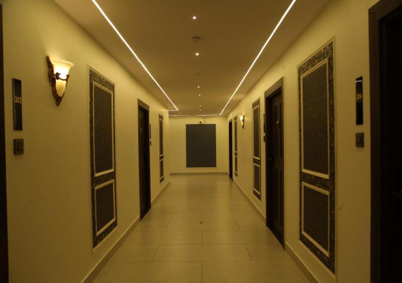 Dakshin Suites Srikakulam Bagian luar foto