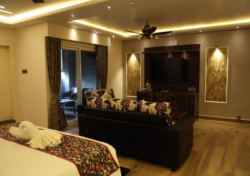 Dakshin Suites Srikakulam Bagian luar foto